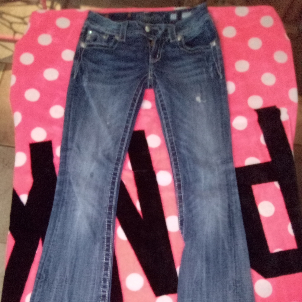 Jeans - Picture 2 of 4